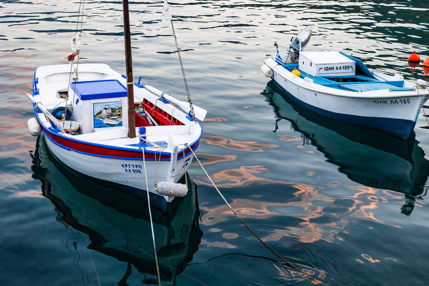 Botes Isla Leonidas, Grecia