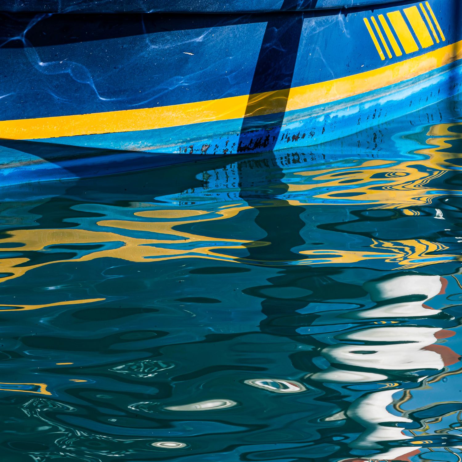 Botes, Marinas y Reflejos